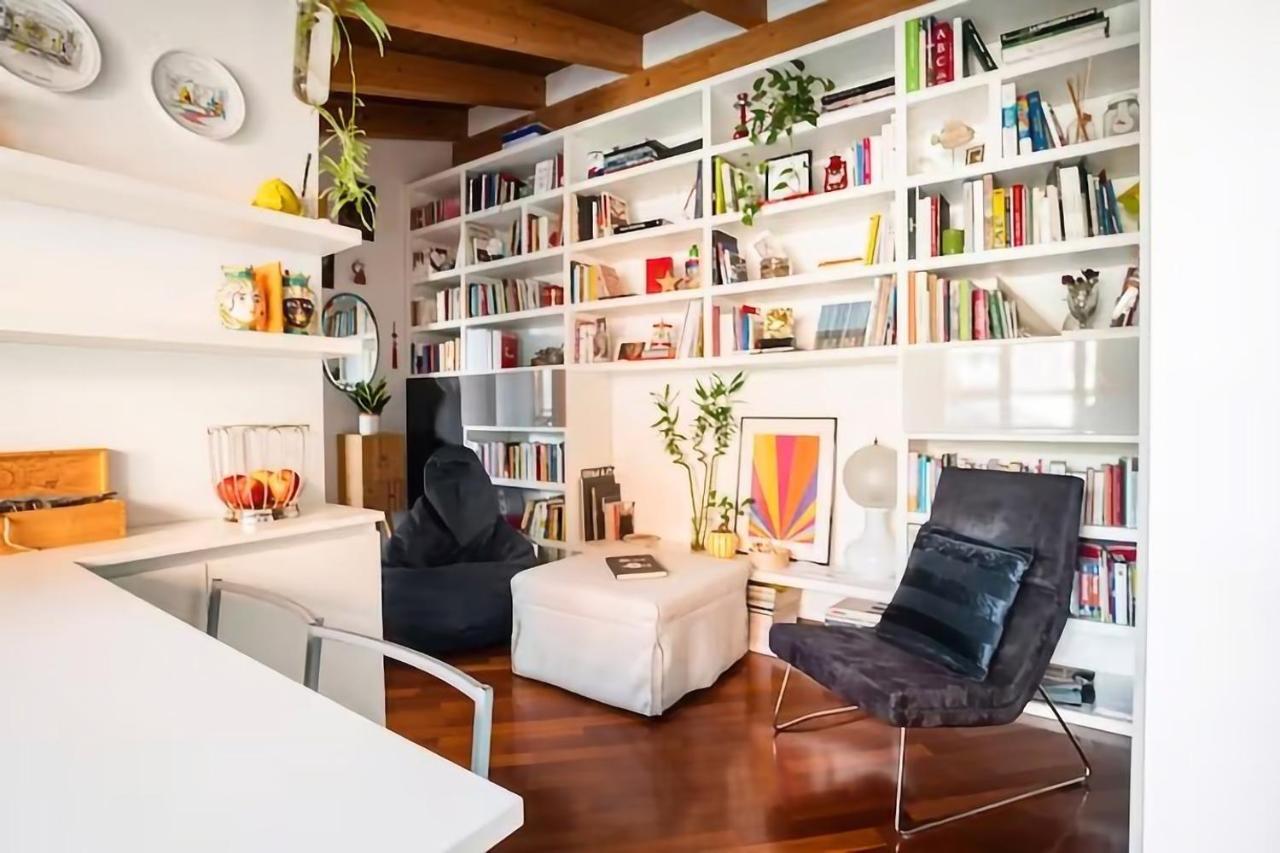Le Domus Milano_Attic With Terrace Apartment Exterior photo