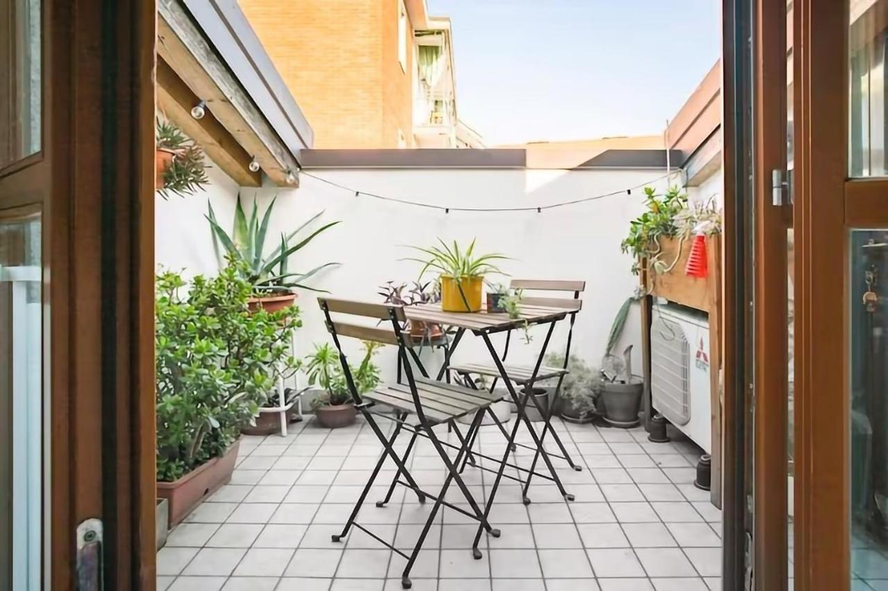 Le Domus Milano_Attic With Terrace Apartment Exterior photo